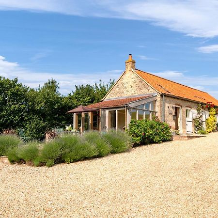 Little Walk Cottage Grimsby Exterior photo